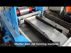 Maschine zur Rollformung von Verschlusstüren